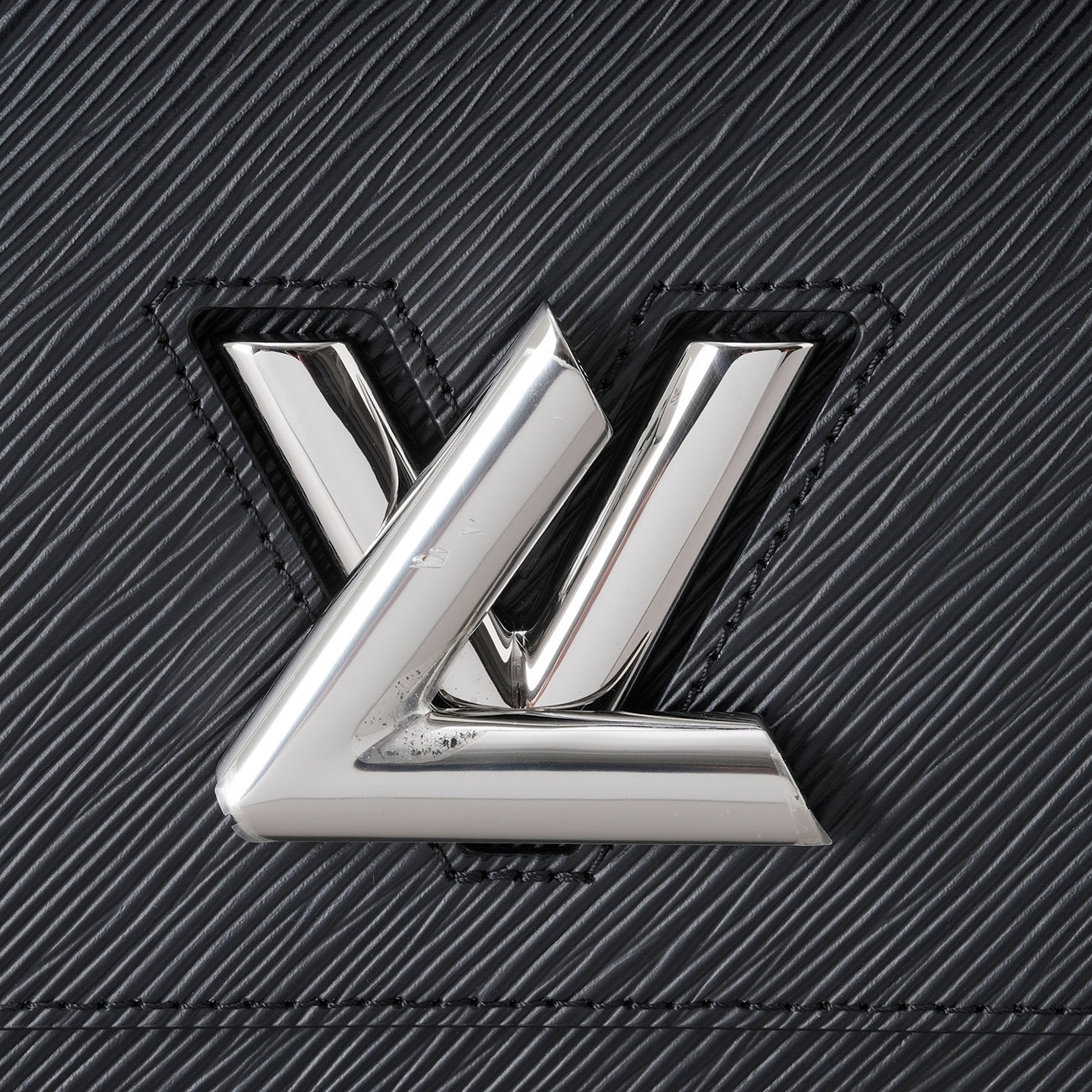 LOUIS VUITTON(USED)루이비통 M50282 에삐 트위스트 MM